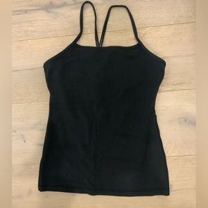 Lululemon Y tank size 6